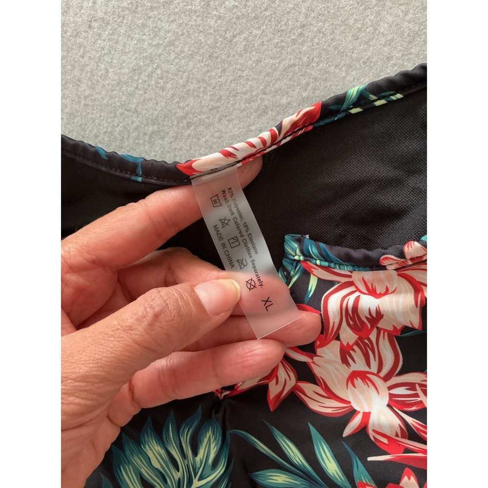 Unbranded Tropical Floral Rash Guard Swim Top XL Built-in Shelf Bra Blk Hibiscus - Picture 4 of 6